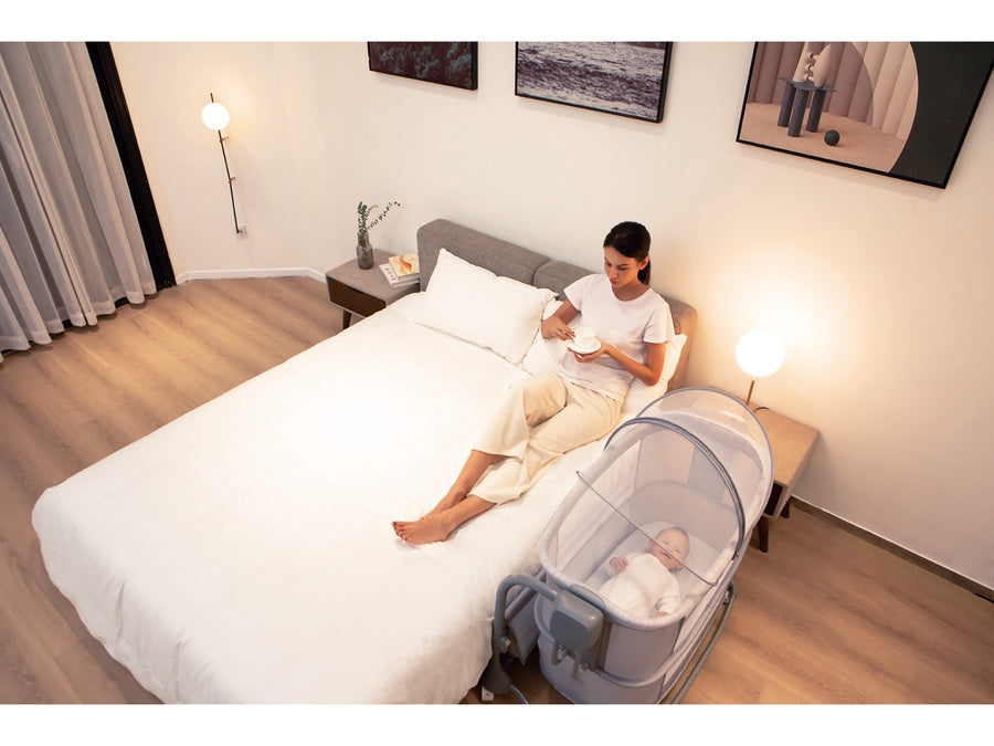 Mastela 4‑in‑1 Deluxe Multi‑Functional Bassinet - Image 5