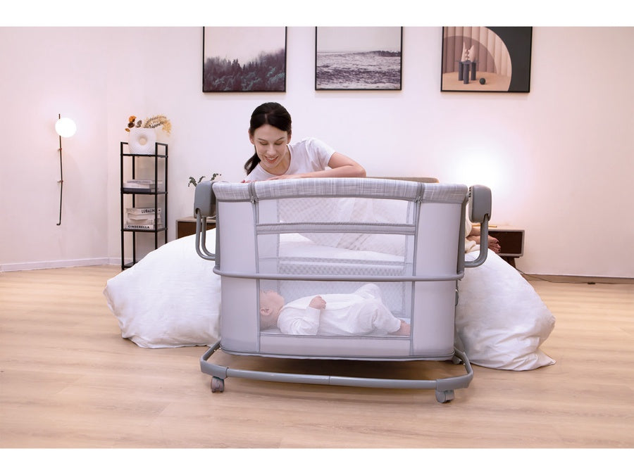 Mastela 4‑in‑1 Deluxe Multi‑Functional Bassinet - Image 2