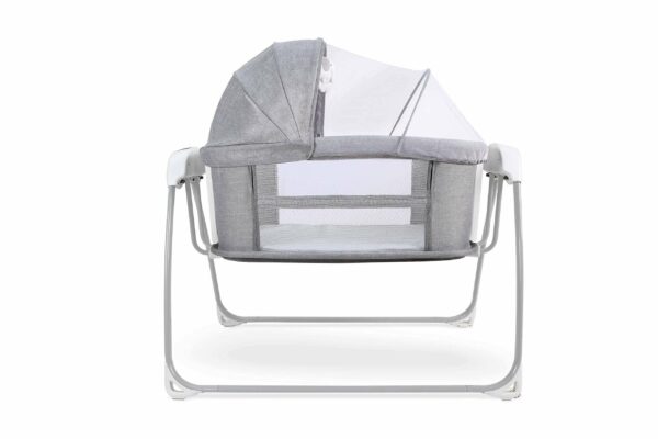 Mastela 4‑in‑1 Deluxe Multi‑Functional Bassinet